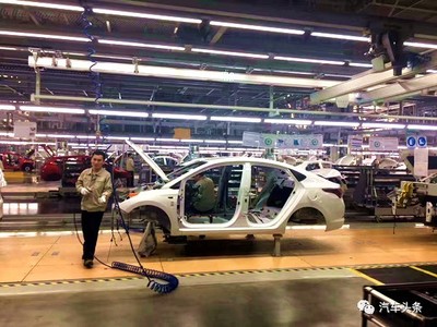 頭條·快訊 | 傳北現滄州工廠停產？中方“一把手”現場辟謠，汽車銷售或將迎來新格局